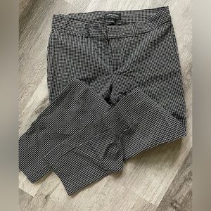Tapered checked pants. Banana Republic size 6